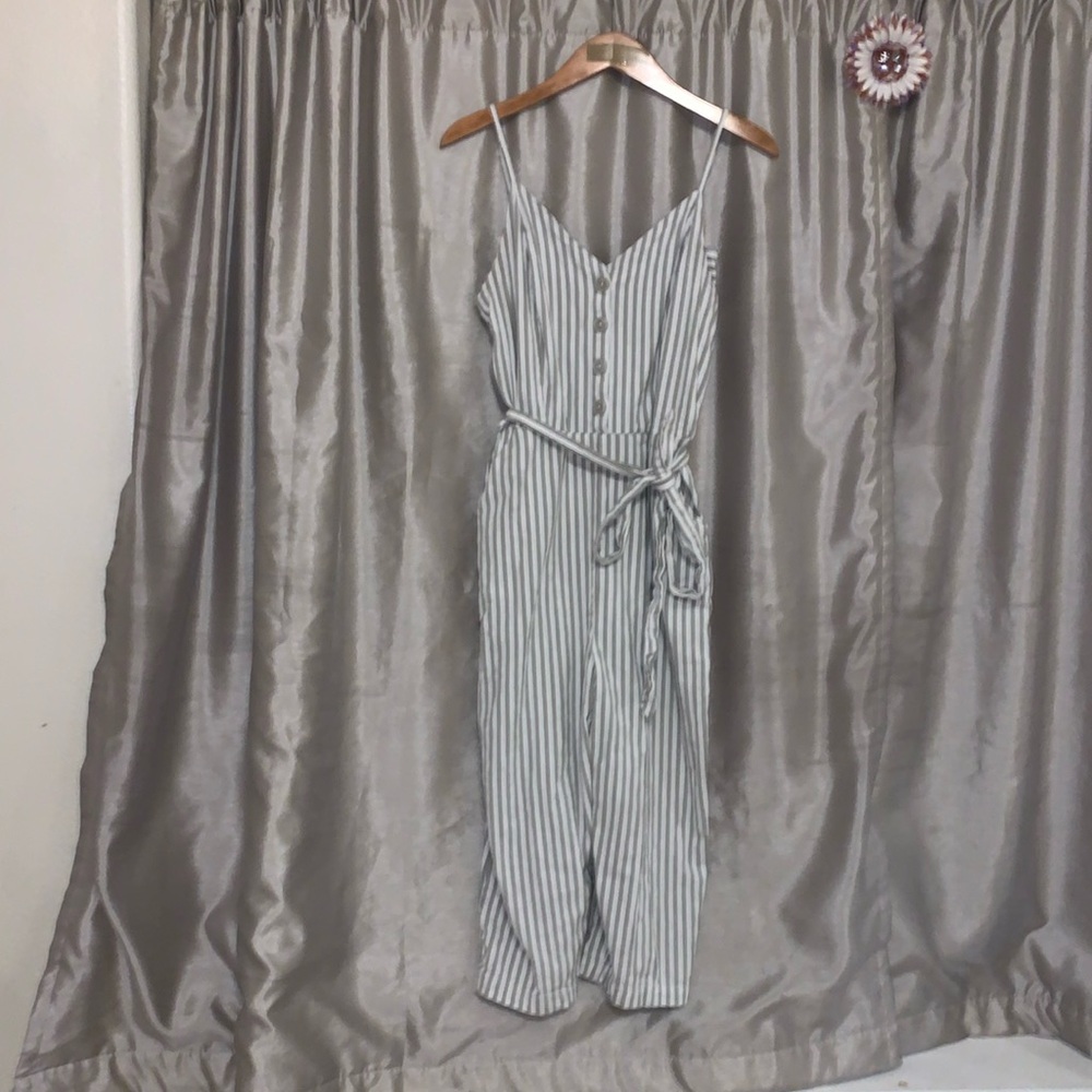Derek Heart Grey White Stripes Modern Button Down Sleeveless Jumpsuit Juniors L